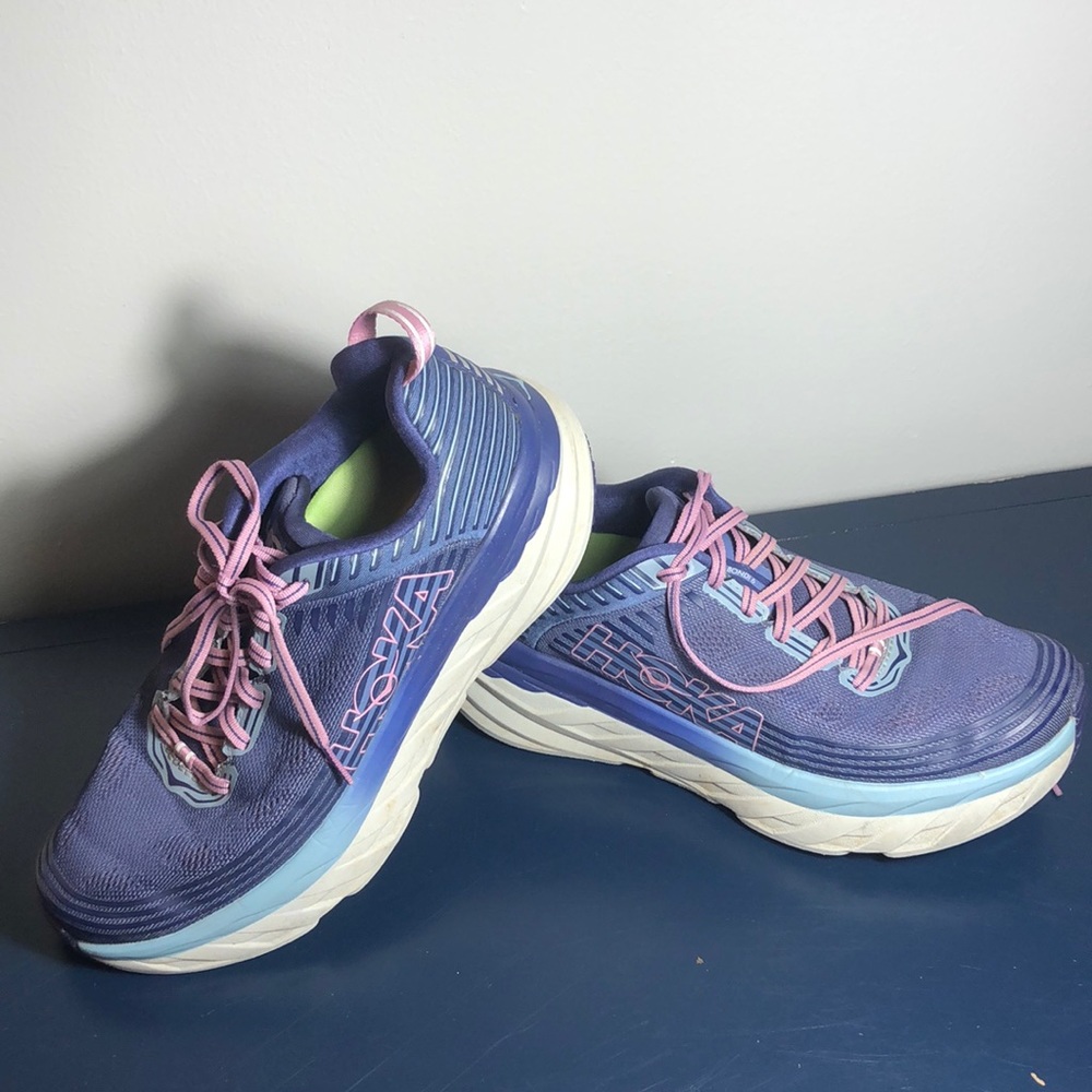 HOKA ONE ONE Bondi 6 Women’s Running Shoe - 9